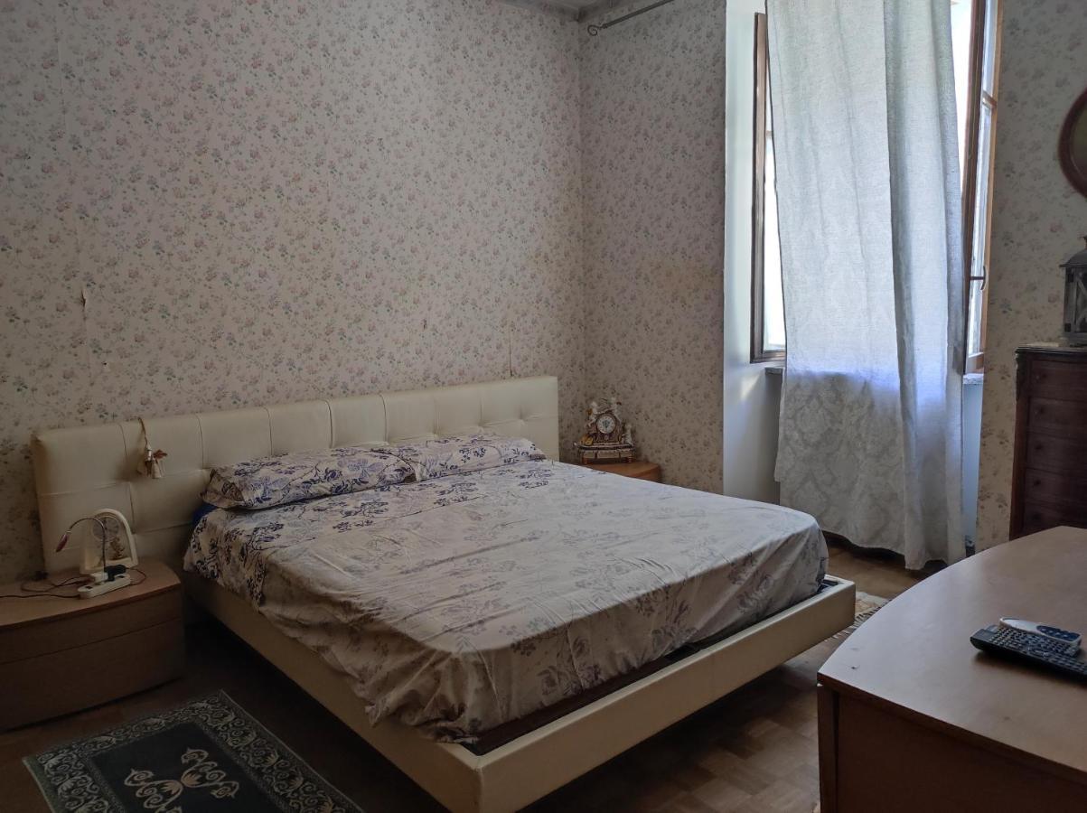 Ricky&Mamma Bed & Breakfast โกโม ภายนอก รูปภาพ